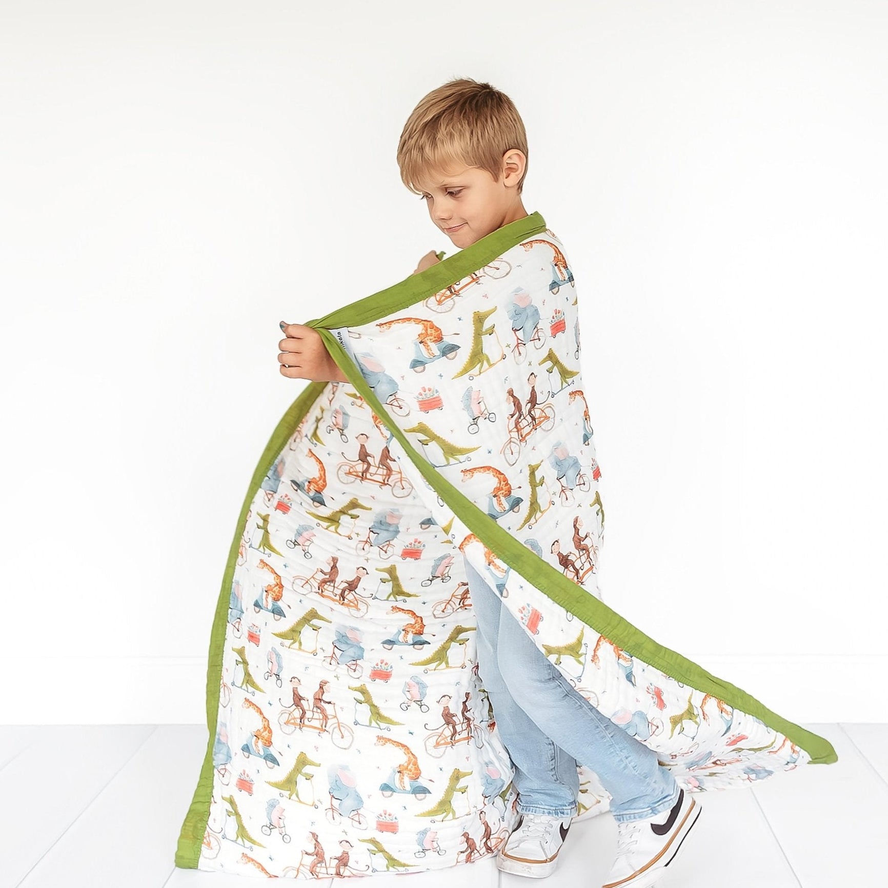 Nachiketa 'Gator on The Go' 100% Organic Cotton Baby & Toddler Blanket – Super Soft Baby Blanket, Luxury Baby Shower Gift, Gender Neutral Baby Blanket, Organic Cotton Muslin Baby Blanket, Baby Essentials, Baby Blankets for Boys and Girls, Toddler Quilt, Nursery Quilt, Stroller Blanket, Cute Baby Blankets