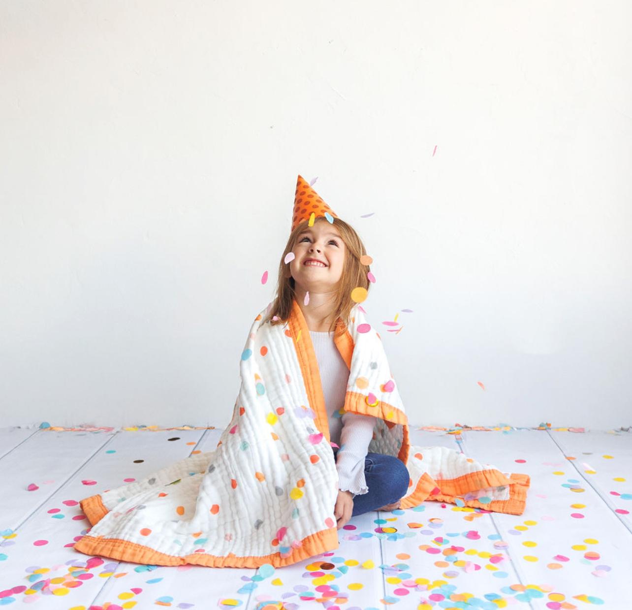 Nachiketa 'Bright Dot' 100% Organic Cotton Baby & Toddler Blanket – Super Soft Baby Blanket, Luxury Baby Shower Gift, Gender Neutral Baby Blanket, Organic Cotton Muslin Baby Blanket, Baby Essentials, Baby Blankets for Boys and Girls, Toddler Quilt, Nursery Quilt, Stroller Blanket, Cute Baby Blankets
