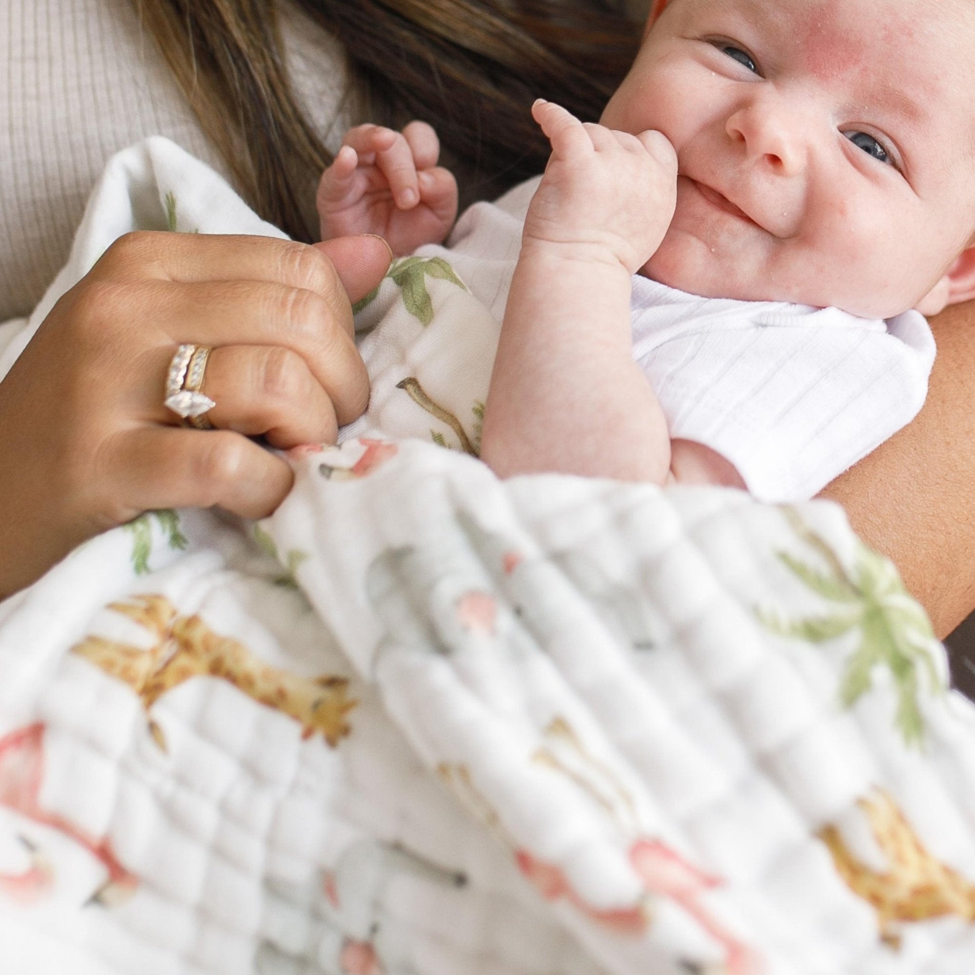 What is a Cotton Muslin Blanket?