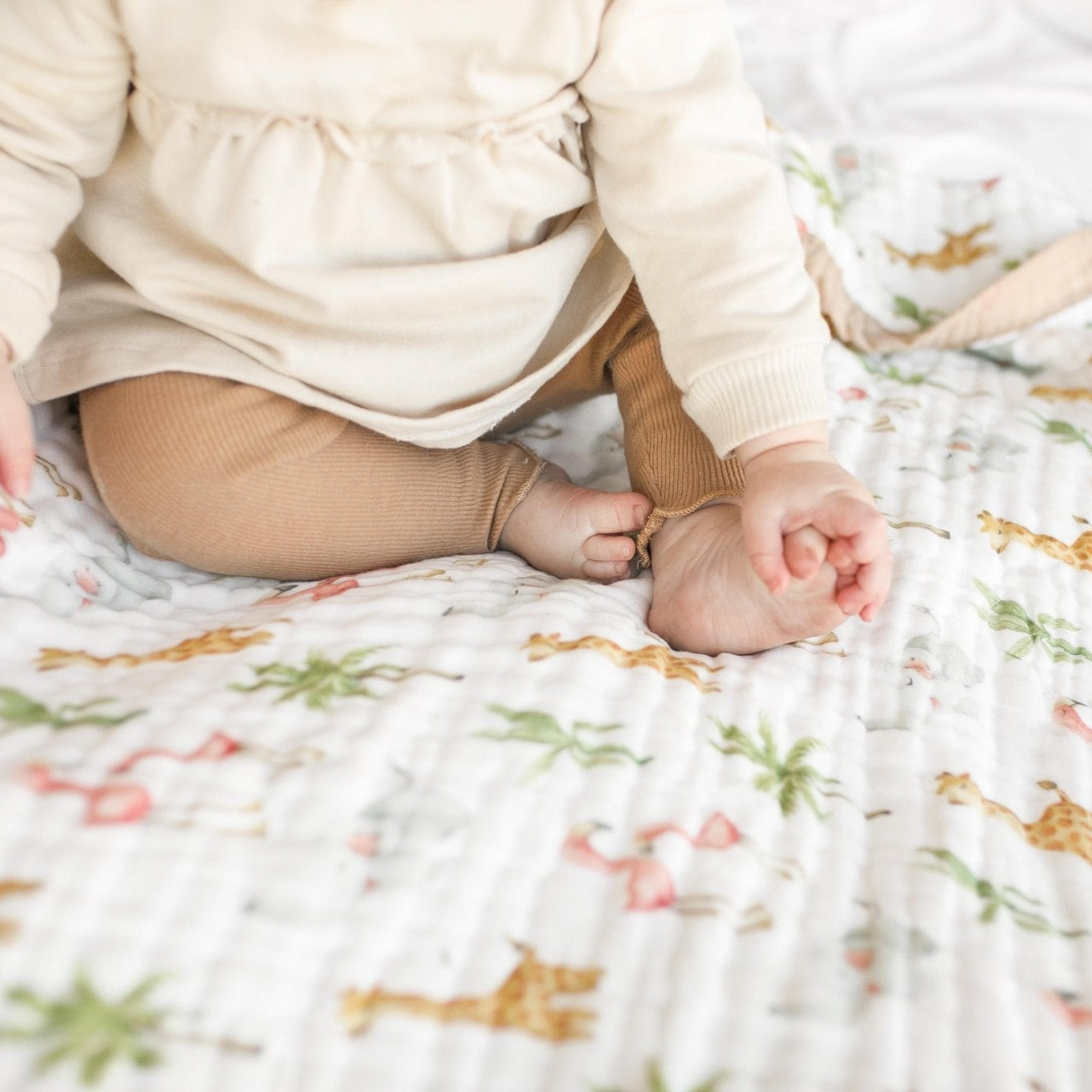 Nachiketa 'Jungle' 100% Organic Cotton Baby & Toddler Blanket – Super Soft Baby Blanket, Luxury Baby Shower Gift, Gender Neutral Baby Blanket, Organic Cotton Muslin Baby Blanket, Baby Essentials, Baby Blankets for Boys and Girls, Toddler Quilt, Nursery Quilt, Stroller Blanket, Cute Baby Blankets