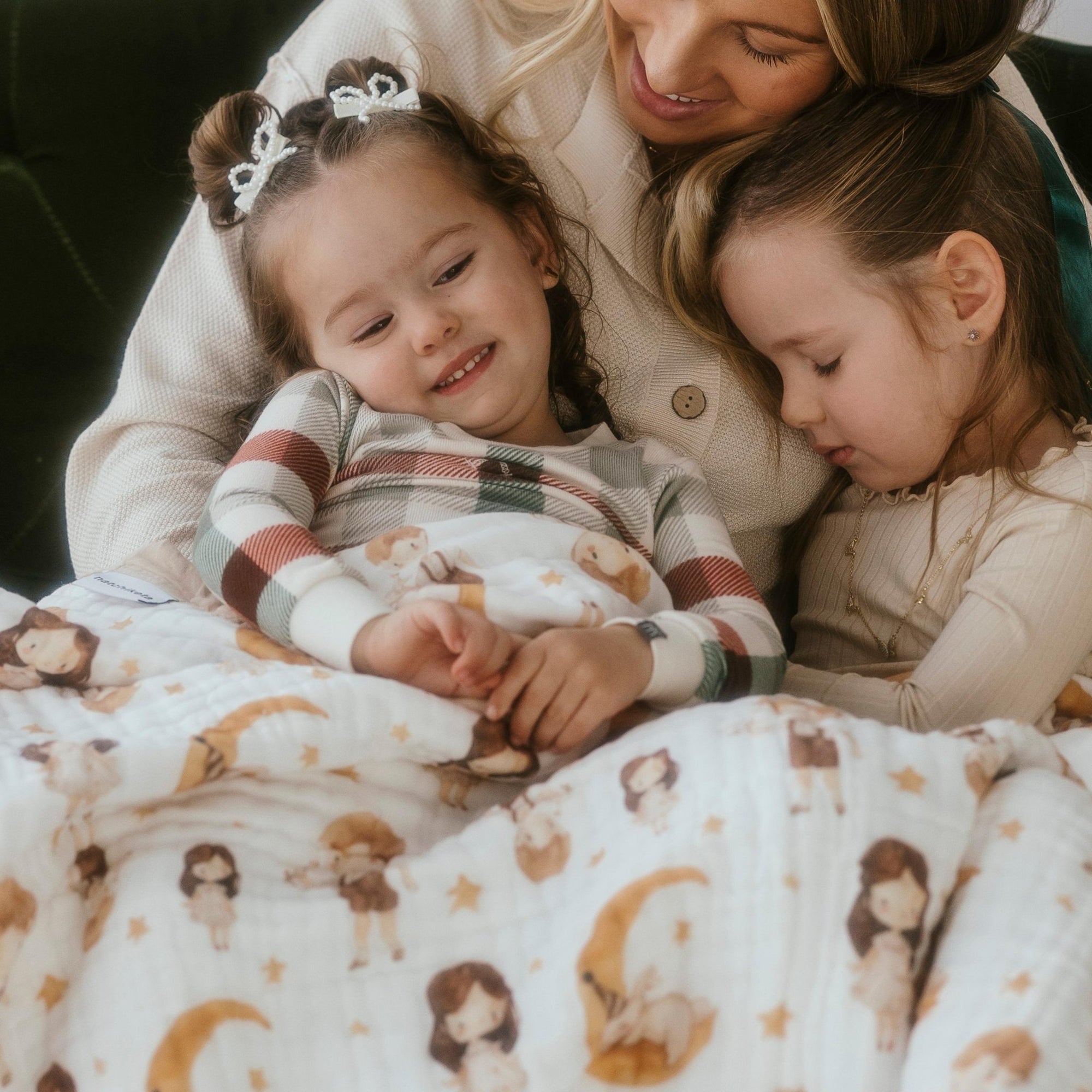 Nachiketa &#39;Boygirl&#39; 100% Organic Cotton Baby &amp; Toddler Blanket – Super Soft Baby Blanket, Luxury Baby Shower Gift, Gender Neutral Baby Blanket, Organic Cotton Muslin Baby Blanket, Baby Essentials, Baby Blankets for Boys and Girls, Toddler Quilt, Nursery Quilt, Stroller Blanket, Cute Baby Blankets
