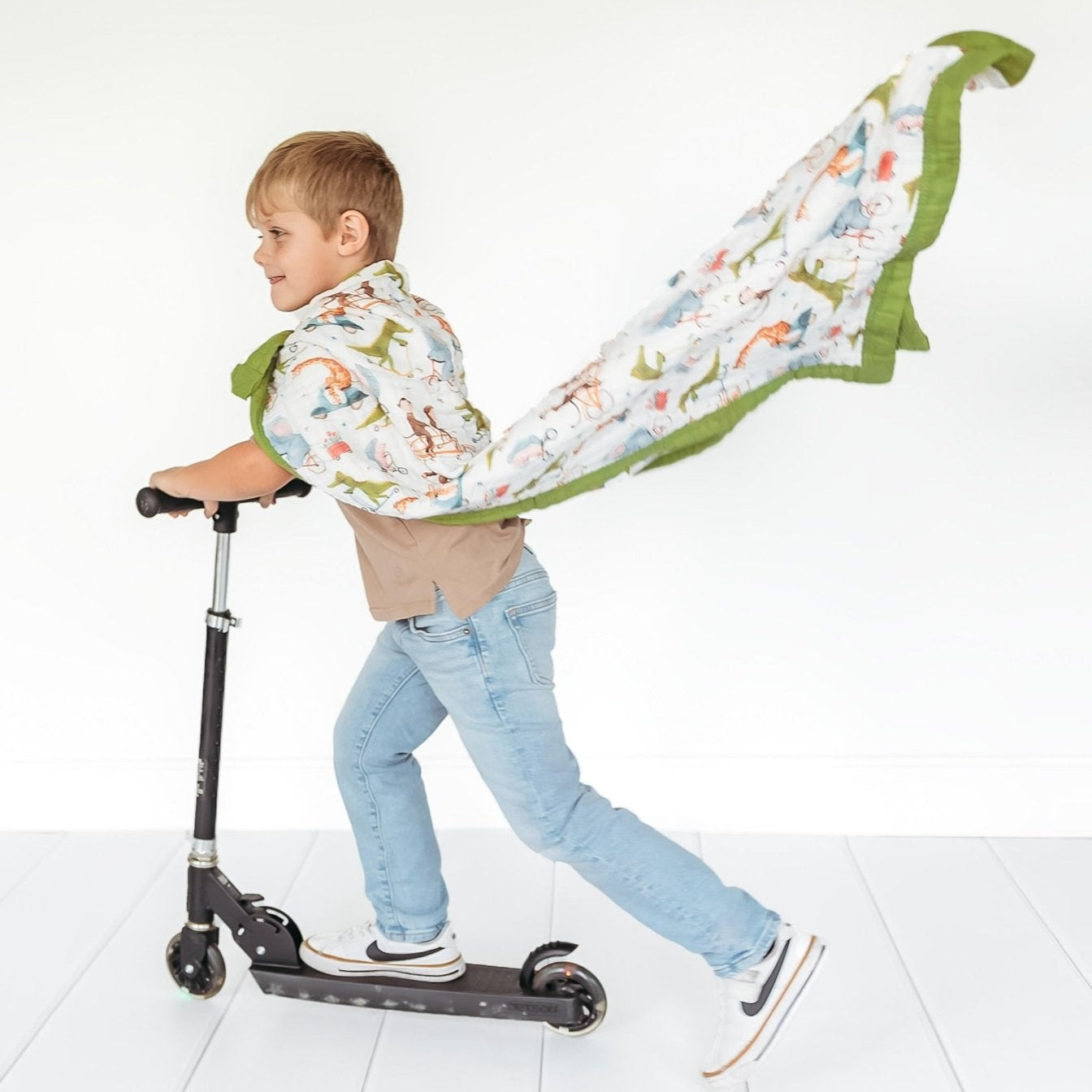 Nachiketa &#39;Gator on The Go&#39; 100% Organic Cotton Baby &amp; Toddler Blanket – Super Soft Baby Blanket, Luxury Baby Shower Gift, Gender Neutral Baby Blanket, Organic Cotton Muslin Baby Blanket, Baby Essentials, Baby Blankets for Boys and Girls, Toddler Quilt, Nursery Quilt, Stroller Blanket, Cute Baby Blankets