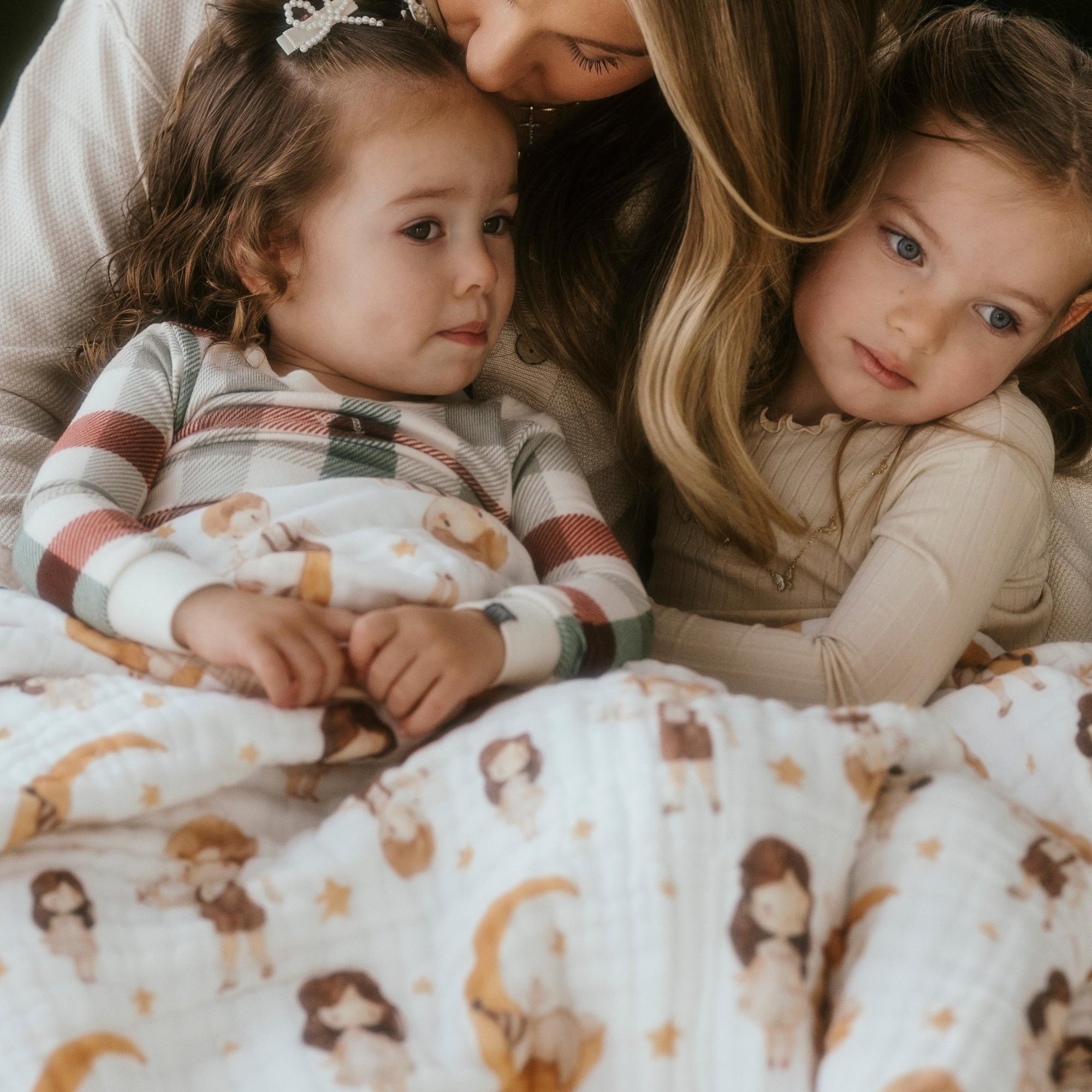 Nachiketa &#39;Boygirl&#39; 100% Organic Cotton Baby &amp; Toddler Blanket – Super Soft Baby Blanket, Luxury Baby Shower Gift, Gender Neutral Baby Blanket, Organic Cotton Muslin Baby Blanket, Baby Essentials, Baby Blankets for Boys and Girls, Toddler Quilt, Nursery Quilt, Stroller Blanket, Cute Baby Blankets