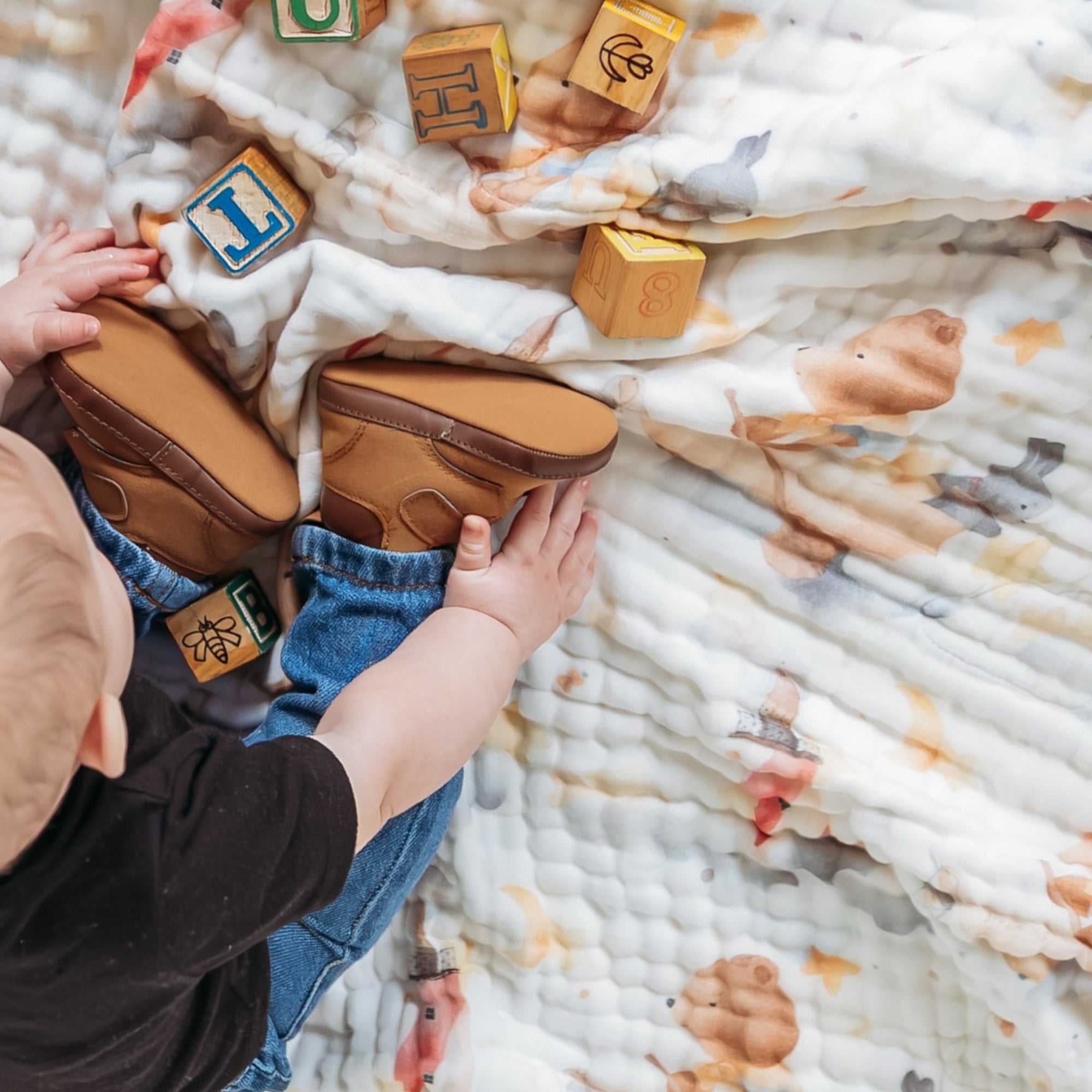 Nachiketa 'Dream Big' 100% Organic Cotton Baby & Toddler Blanket – Super Soft Baby Blanket, Luxury Baby Shower Gift, Gender Neutral Baby Blanket, Organic Cotton Muslin Baby Blanket, Baby Essentials, Baby Blankets for Boys and Girls, Toddler Quilt, Nursery Quilt, Stroller Blanket, Cute Baby Blankets